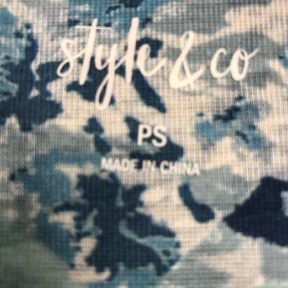 NWT Style & Co. Printed Dolman-Sleeve T-Sh… - Picture 3 of 5